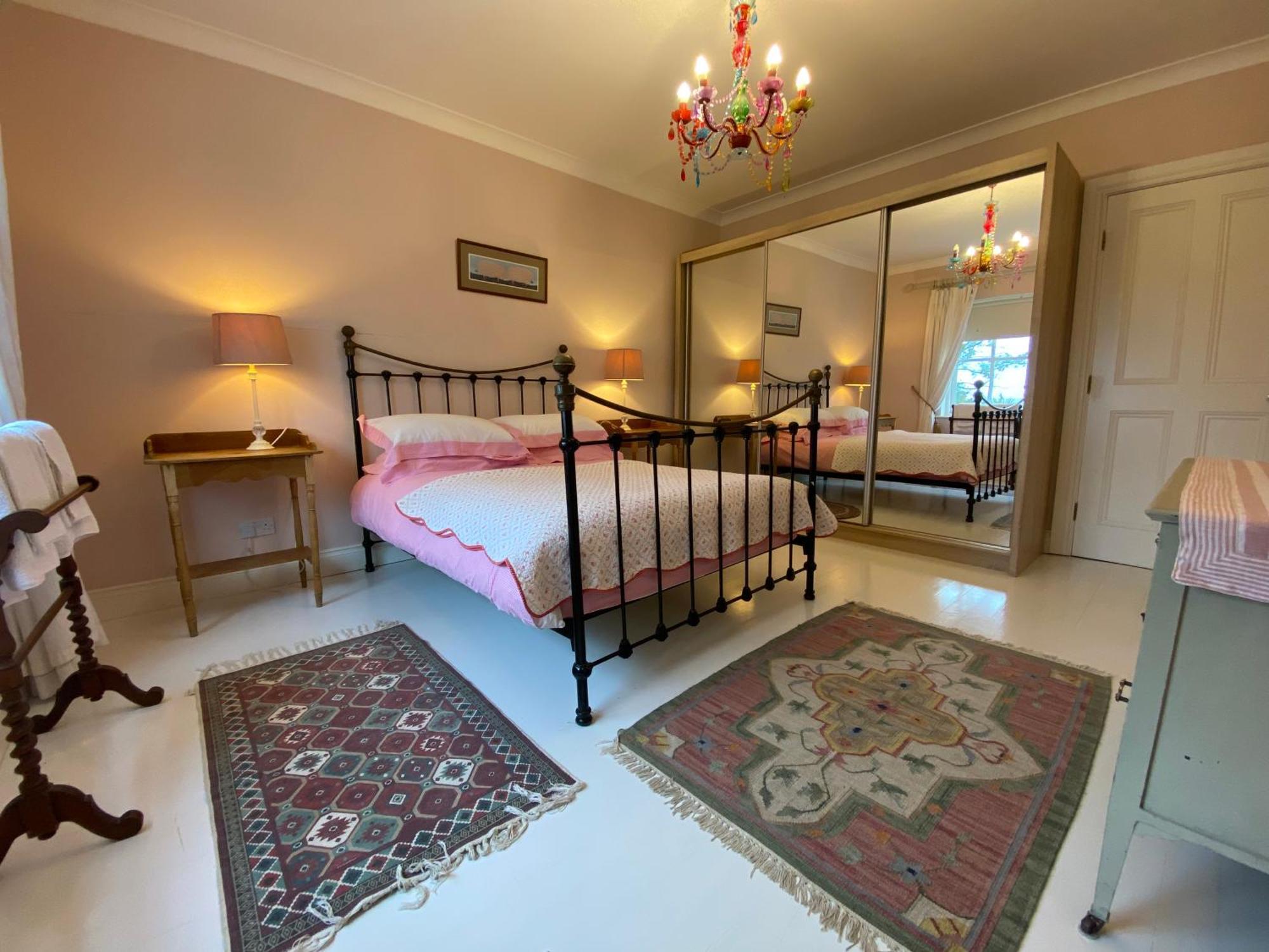 Croagh Patrick Lodge Apartment Westport Exterior foto